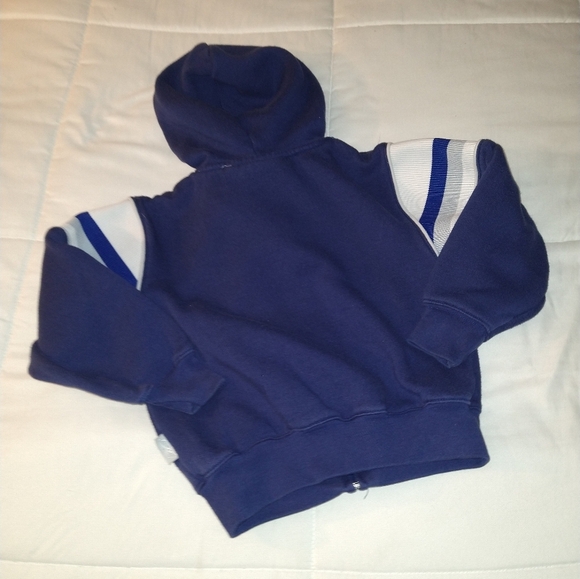 Size 4t Toronto Maple leaf Rbk hockey zip up hoodie - Picture 8 of 16